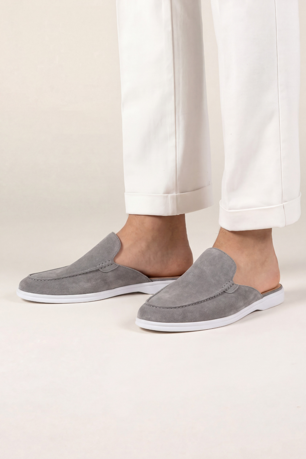 Grey Suède Yacht Mule