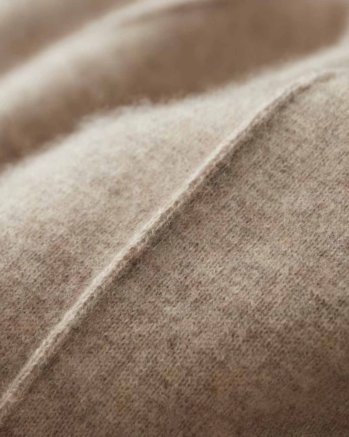 Pure Extra-Fine Merino Wool Sand Falconi Set