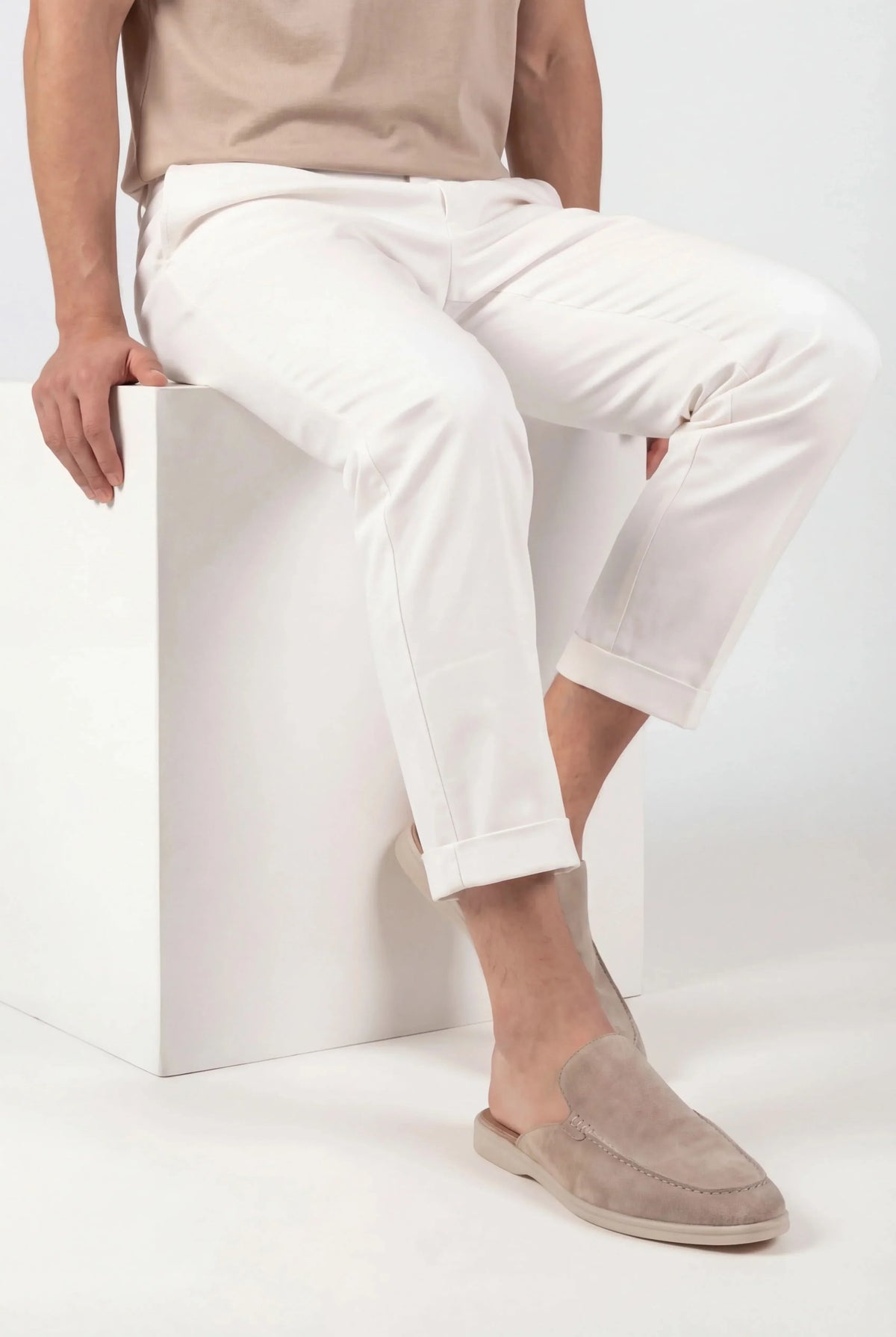 Beige Suède Yacht Mule