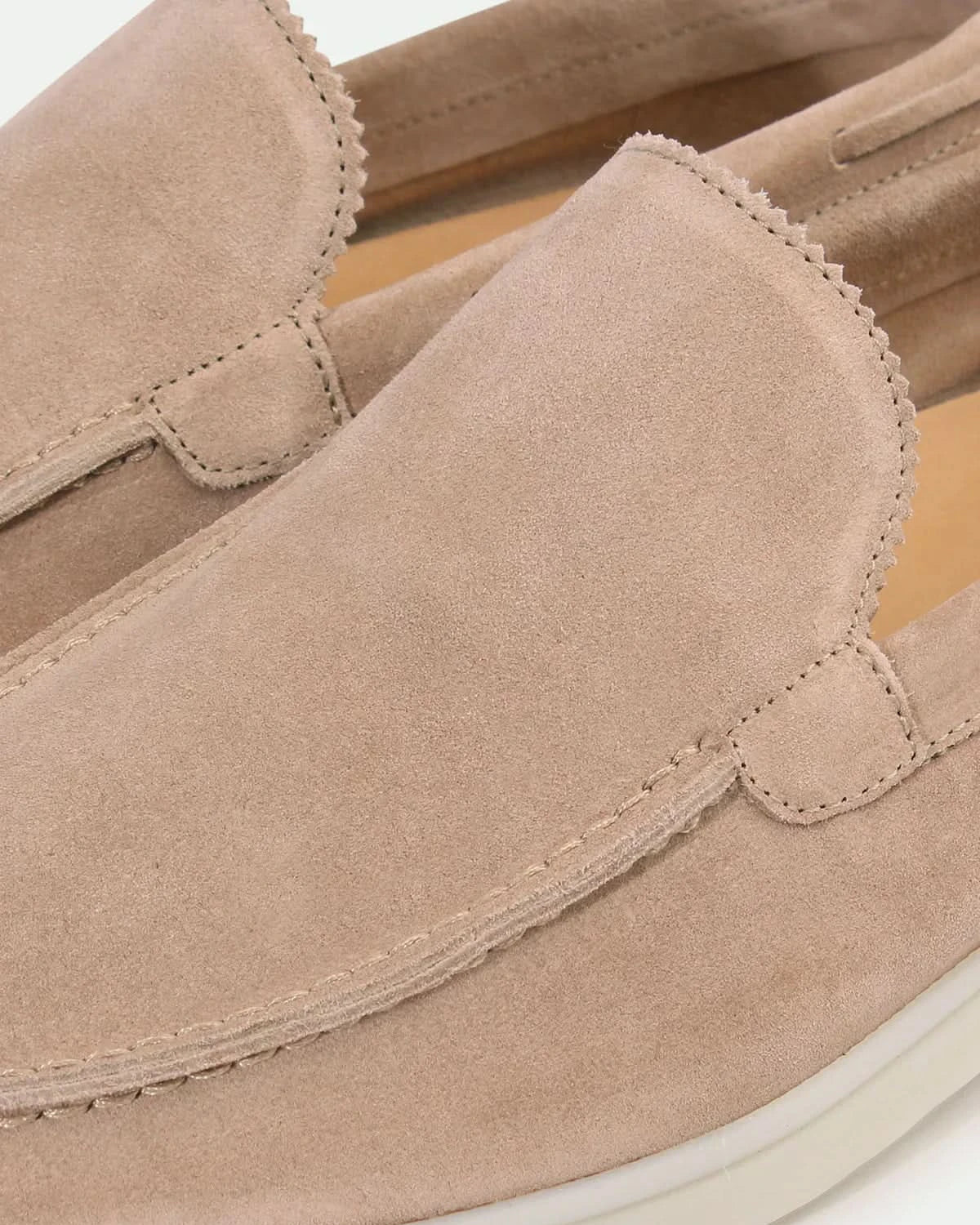 Classic Suède Loafer Beige