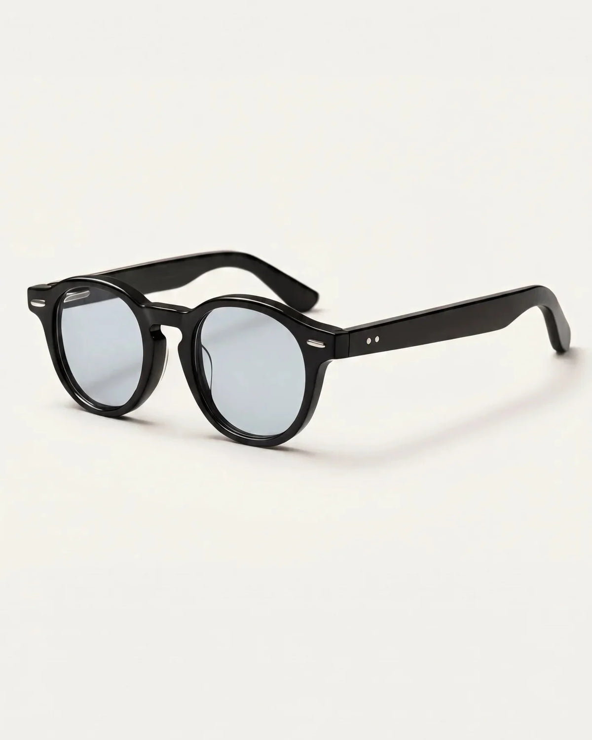 Montreux Jet Black