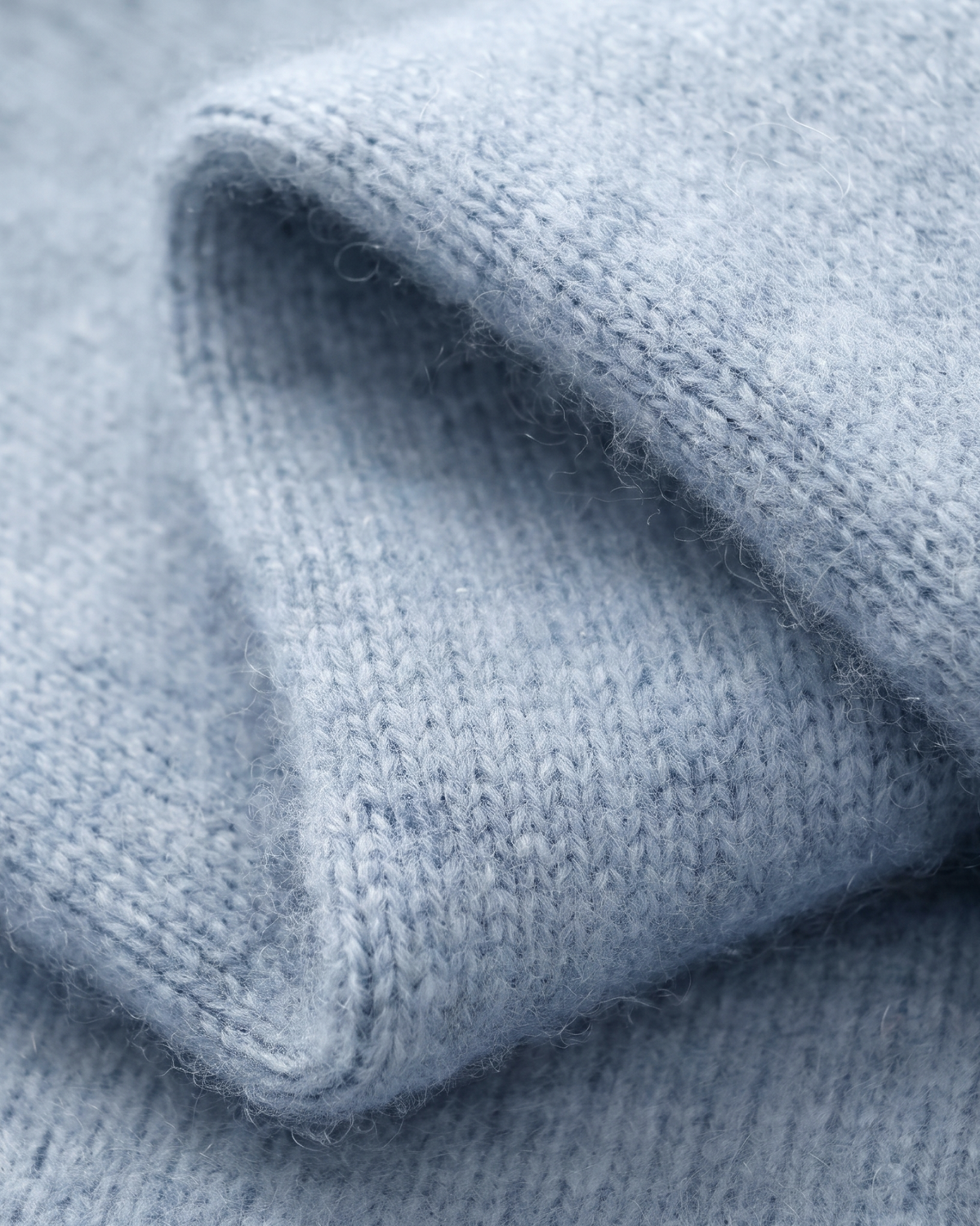 Pure Extra-Fine Merino Wool Light Blue Luzzo Set