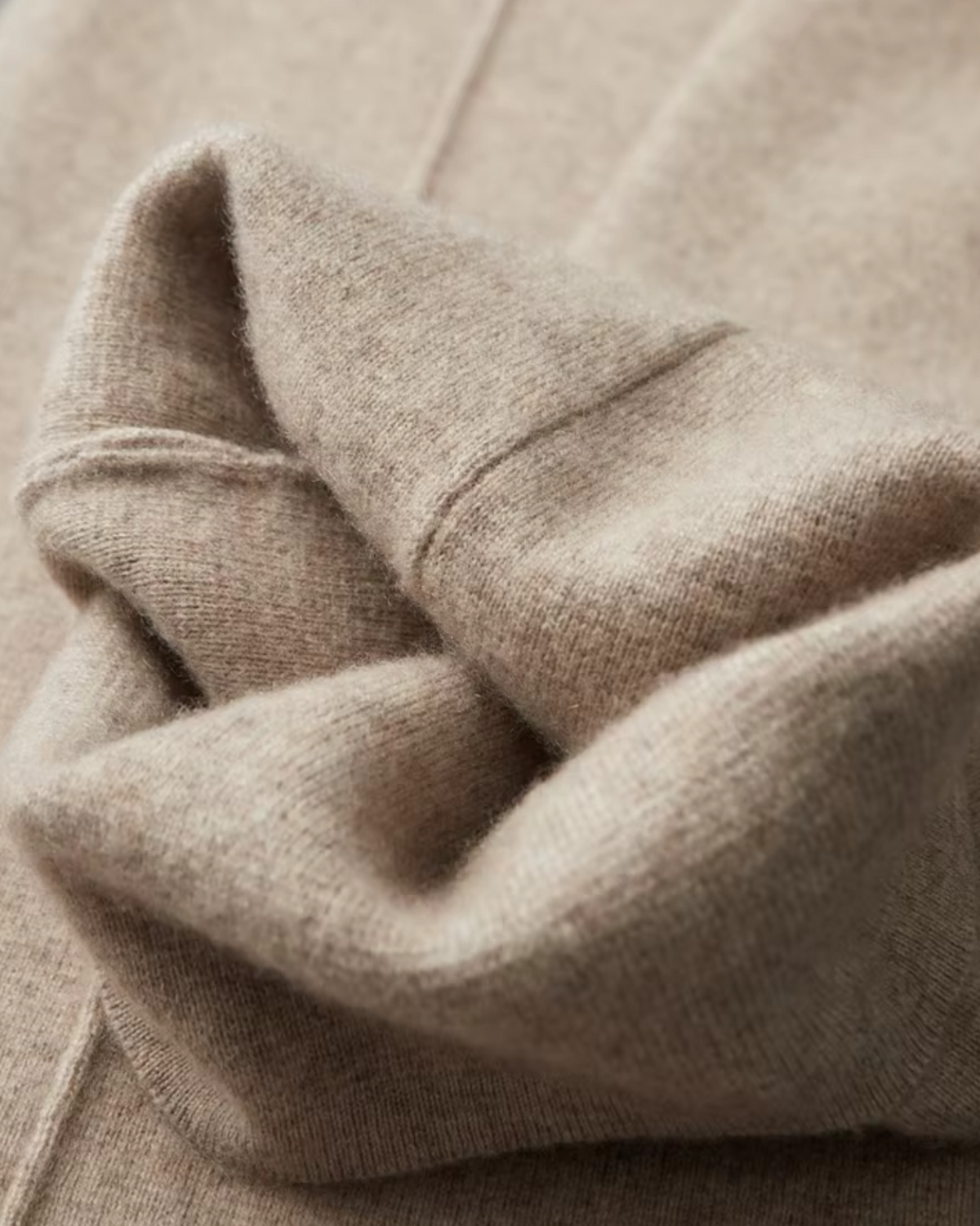 Pure Extra-Fine Merino Wool Sand Falconi Set